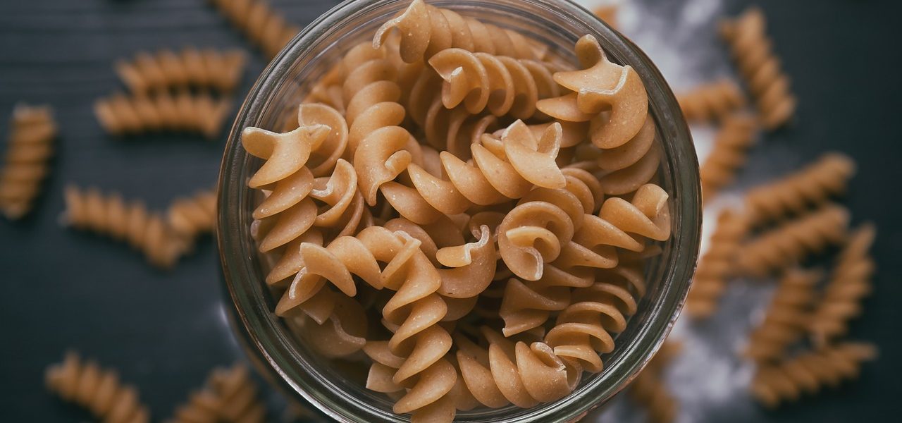 Matvarer som danker ut pasta
