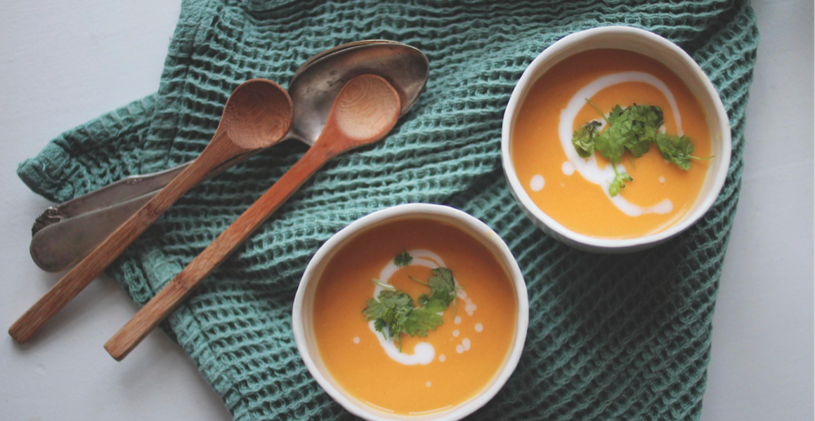oransje kokossuppe