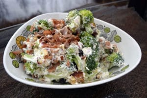 brokkolisalat