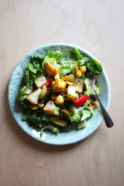 karribakt blomkålsalat